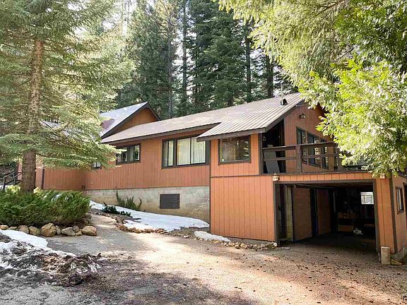 2nd image of 2693 Almanor Dr W