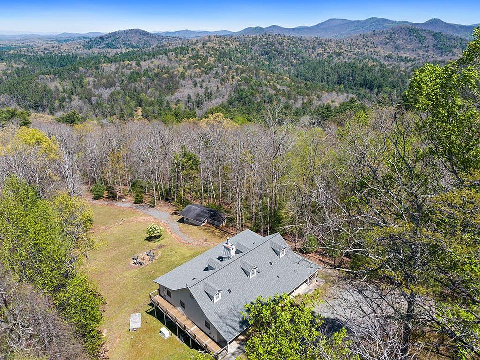 1st image of 760 River Bend Ln
