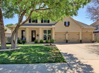 2340 Berwick Dr, Round Rock, TX 78681