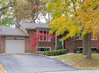 125 Lakeside Dr, Grimsby, ON L3M 2L7
