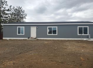 633 Edgewater Way SW, Mattawa, WA 99349