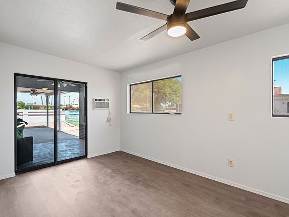 2nd image of 1849 E Manhatton Dr #7