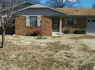 1013 S Locke St, Pryor, OK 74361