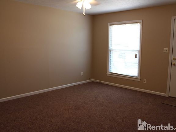 3rd image of 7412 Hallmark Dr
