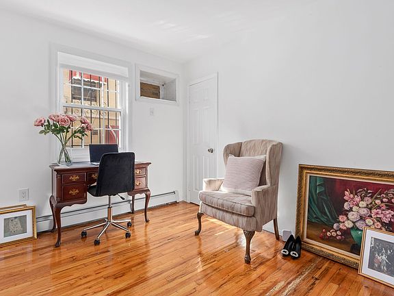 5th image of 756 Barbey St #1A