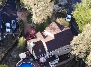 121 Sidney Ct, Yorktown Heights, NY 10598