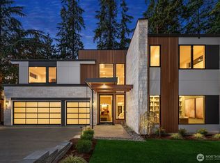 9030 NE 21st Place, Clyde Hill, WA 98004