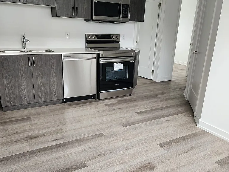 4263 4th Ave #814 — Photo 13