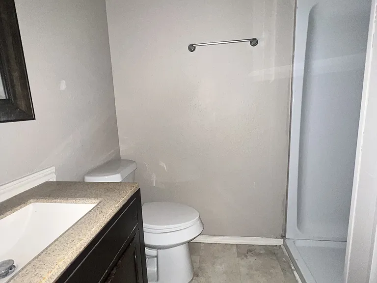 3753 Oak Hill Dr — Photo 6