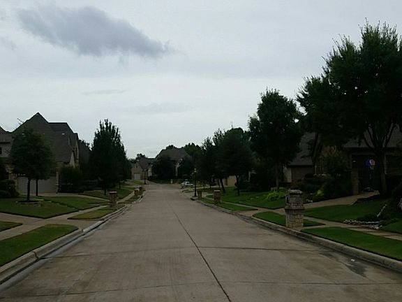 4th image of 9005 Cedar Bluffs Dr
