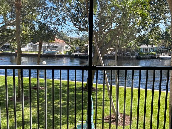 3rd image of 14 Royal Palm Way #204