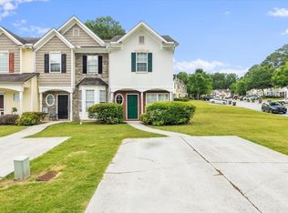 6087 Camden Forrest Cv, Riverdale, GA
