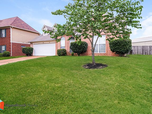 3rd image of 9858 Oldham Dr