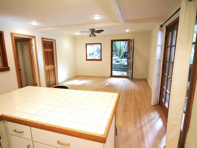 Nash Dr — Photo 3