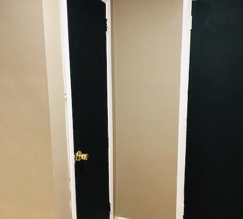 4th image of 4761 E Tremont Ave #1