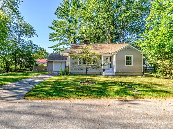 11 Graham Terrace, Portland, ME 04103