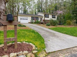 2527 Laurel Ridge Dr, Decatur, GA 30033