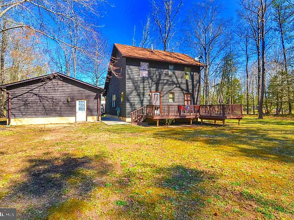 4th image of 56 Juanita Ln