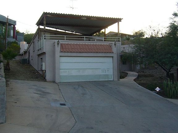 2nd image of 1706 E Camino Del Santo