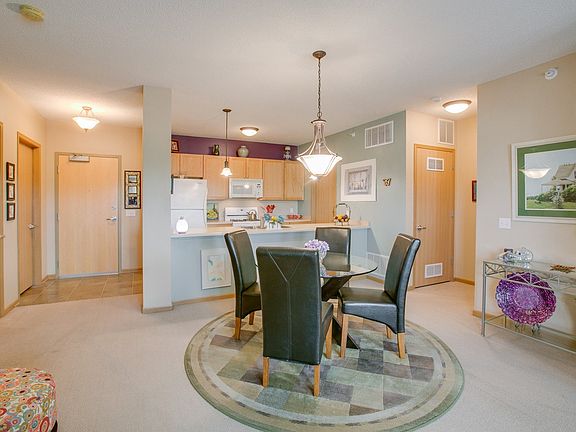 4th image of 750 Mainstreet APT 318