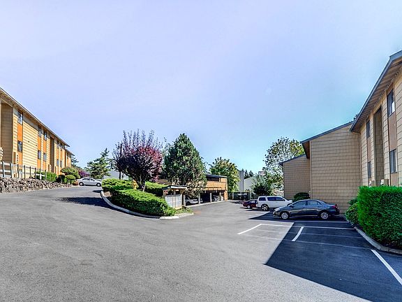 4th image of 15130 65th Ave S #B19