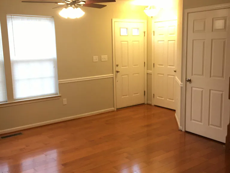 7058 Oak Grove Way — Photo 44