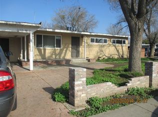 310 W I St, Los Banos, CA 93635