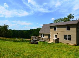 858 Copeland Rd, Leechburg, PA 15656