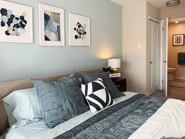 Lolas Place — Photo 6