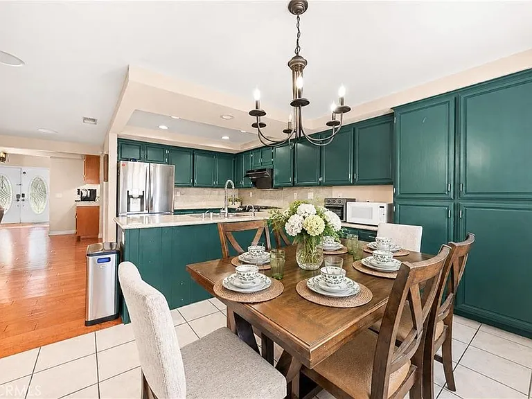 11109 Cedar Creek Dr — Photo 17