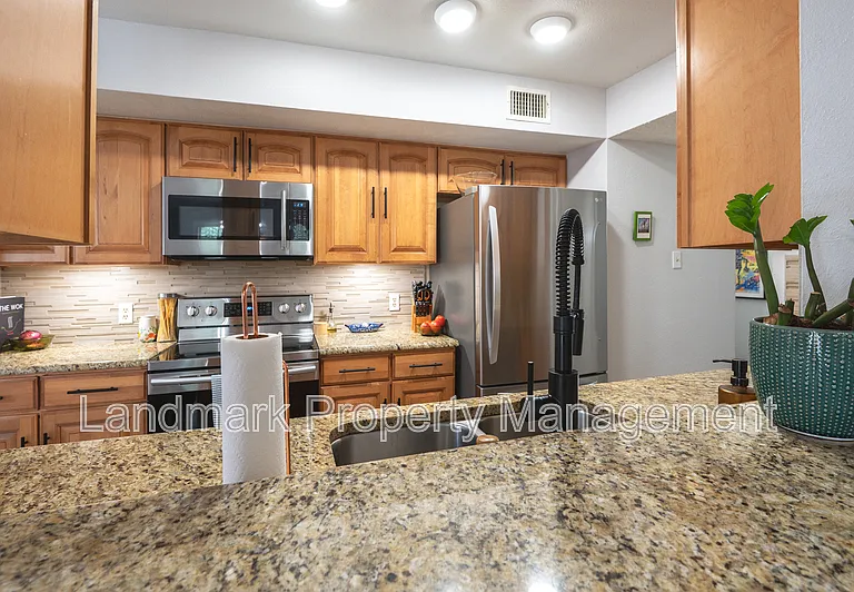 1903 Spies Springs Ct — Photo 11