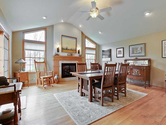 5th image of 1581 Ash Ave