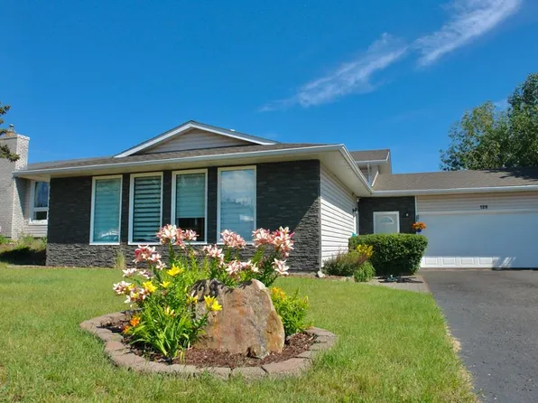 128 SW Romar St, Wood Buffalo, AB T9H 2V9