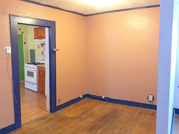 5th image of 406 S Richardson Ave