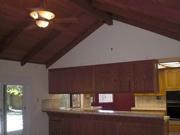 2nd image of 7520 Willowview Ct