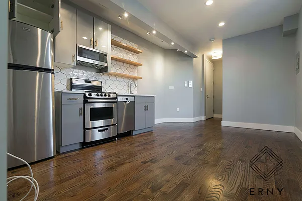 Rented by ERNY LLC | media 2