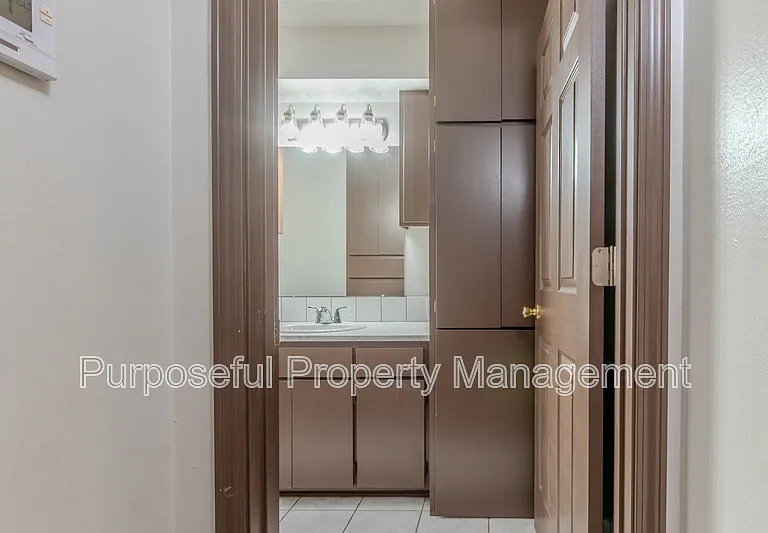 514 N Ponca Ave #2 — Photo 13
