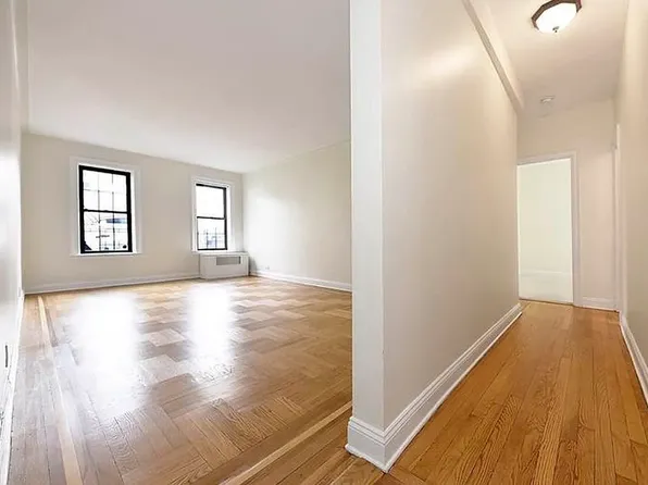 230 E 71st St APT 5F, New York, NY 10021