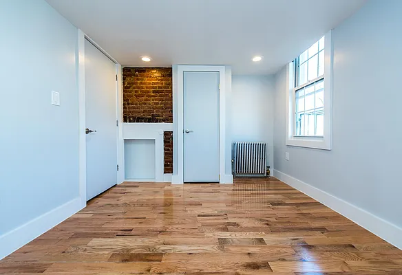 Rented by Nooklyn NYC LLC | media 65