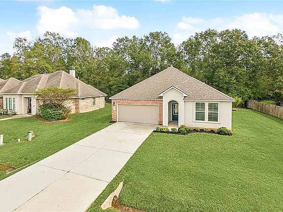 2nd image of 38604 Maddy Ln
