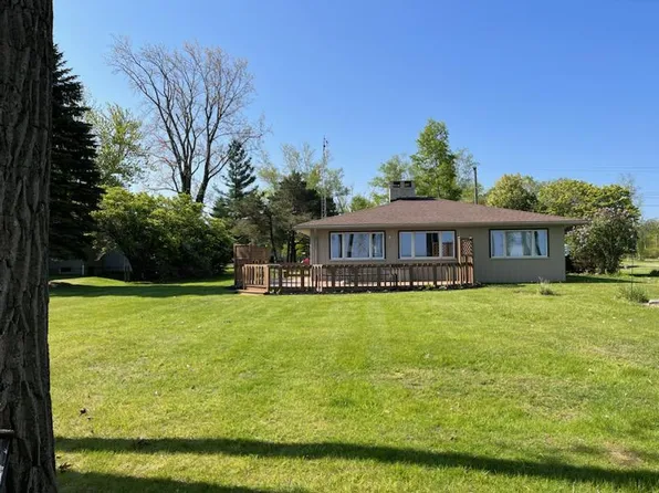 7720 N Pointe Dr, Pt Hope, MI 48468