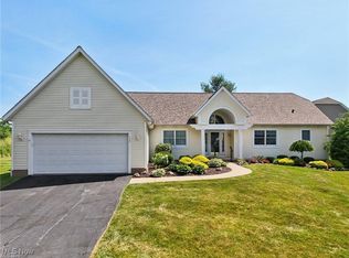 137 Bay Hill Dr, Wadsworth, OH