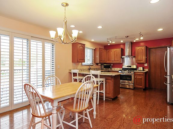 Kitchen / Breakfast Room