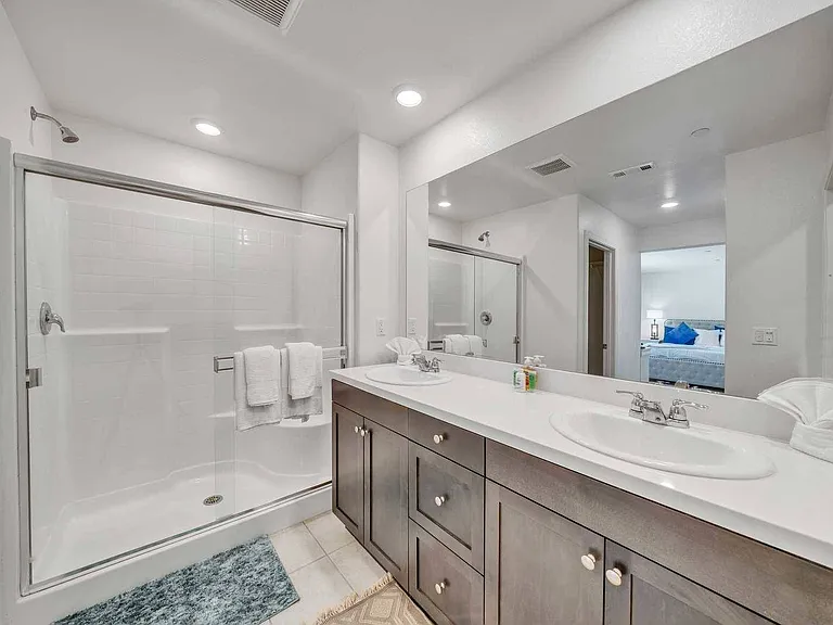 6599 Bryce Canyon Ct — Photo 27