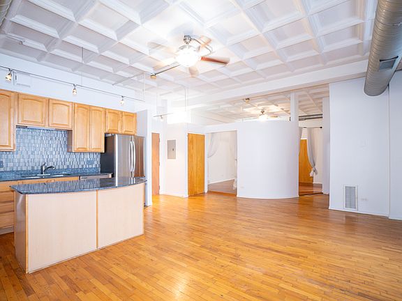 4th image of 1307 S Wabash Ave APT 406