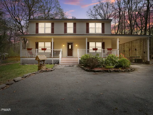 119 Lone Pine Bay Rd, Hawley, PA 18428