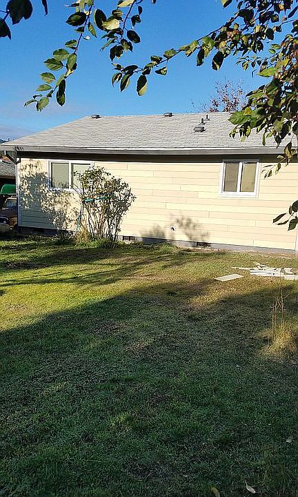 Back of house siding 