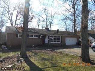 5648 Us Highway 522 N, Mc Clure, PA 17841