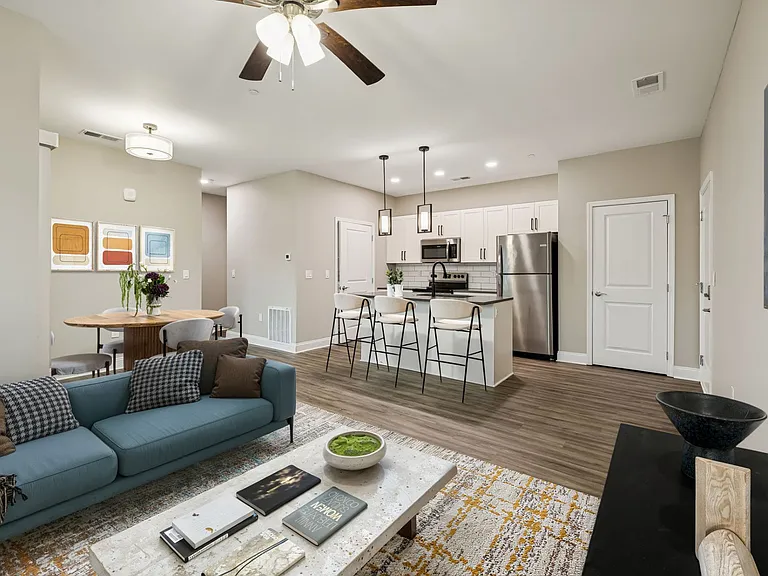 Repose - 1 Bed / 1 Bath - 750 Sq.Ft.