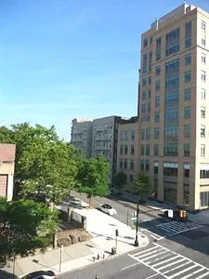 Sold by Douglas Elliman | media 24